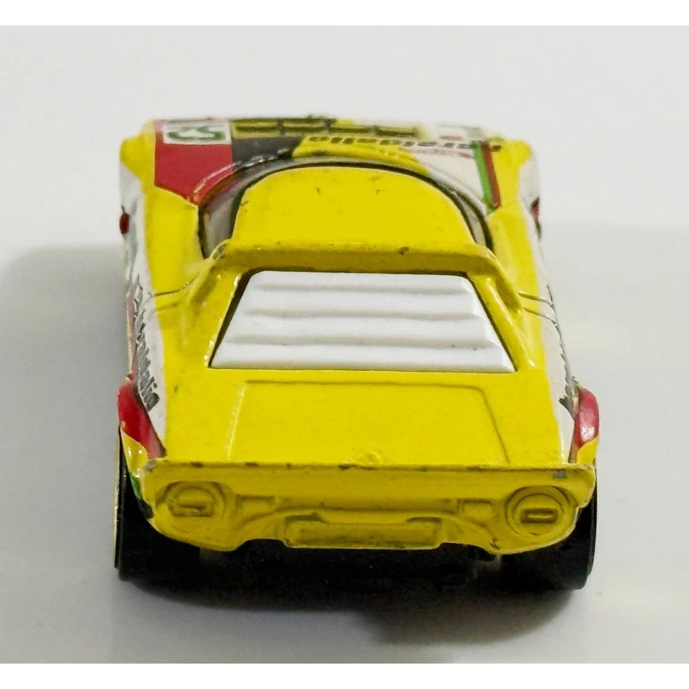 Hot Wheels Lancia Stratos Group 5 Kids 1:64 Yellow Racing Moto 52 Diecast Car